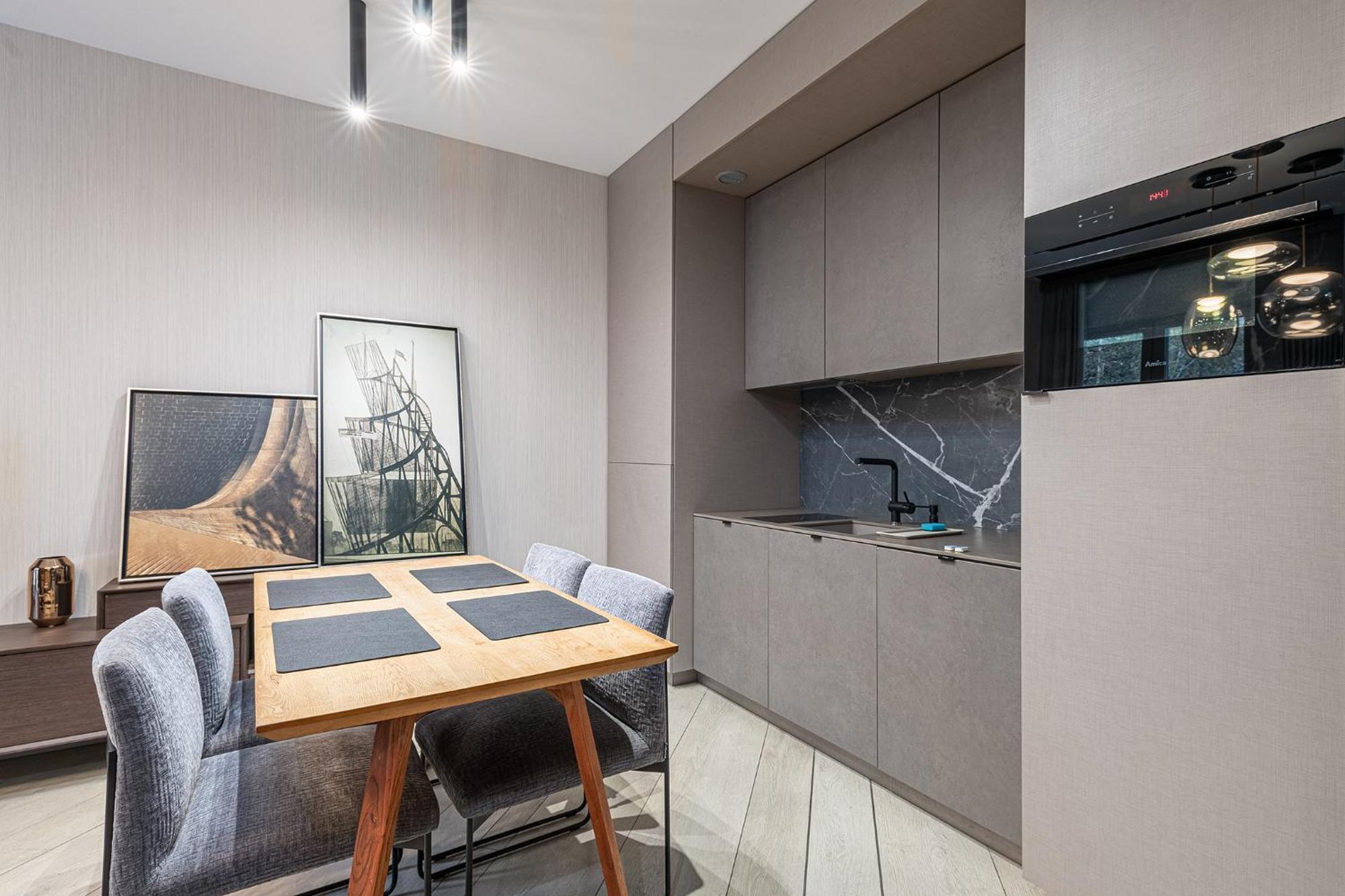 Rentplanet - Apartament Zlota ワルシャワ エクステリア 写真